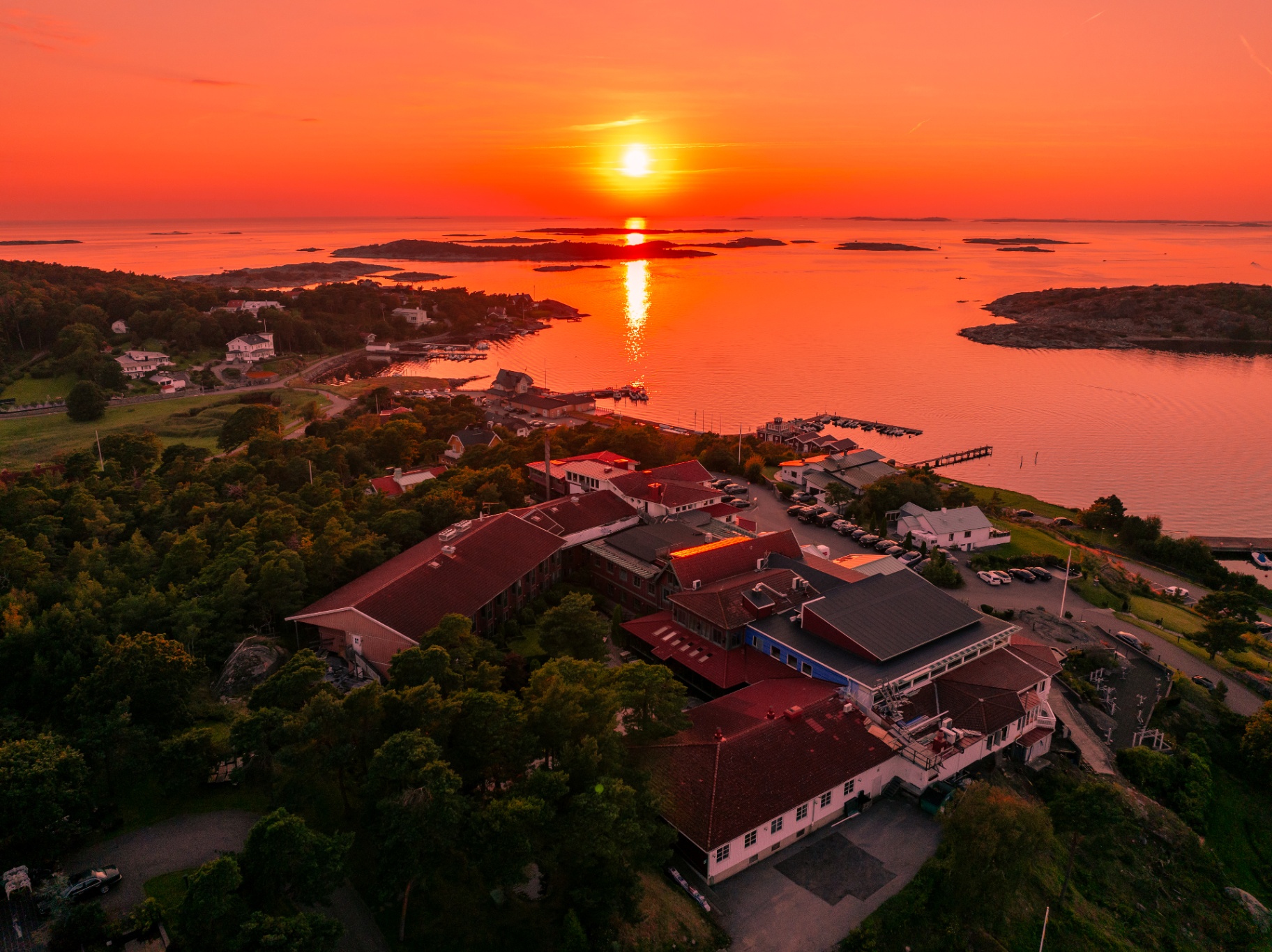 Särö Summer Escape – solnedgång över Säröhus och skärgården